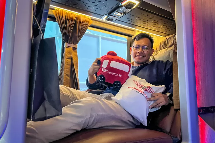 Niko Adi Cahyanto, pelanggan Juragan 99 Trans (Foto: dokumentasi Juragan 99 Trans)