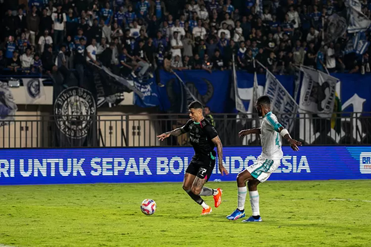 Salah satu pertandingan di BRI Liga 1. (Dok BRI)