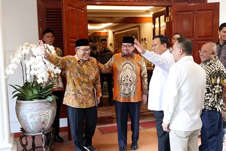 Rombongan Majelis Syuro PKS saat sowan ke presiden terpilih Prabowo Subianto. (Tim Prabowo)
