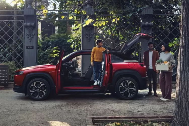 Mazda MX-30  (ANTARA/HO/PT EMI)