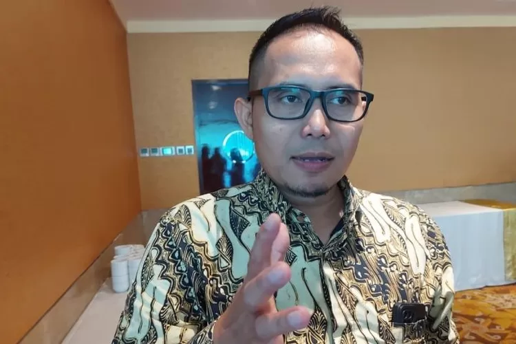 Direktur Eksekutif Center of Reform on Economics (CORE) Indonesia Mohammad Faisal ditemui usai menghadiri Gambir Trade Talk di Jakarta, Selasa (19/11/2024).  (ANTARA/Maria Cicilia Galuh )