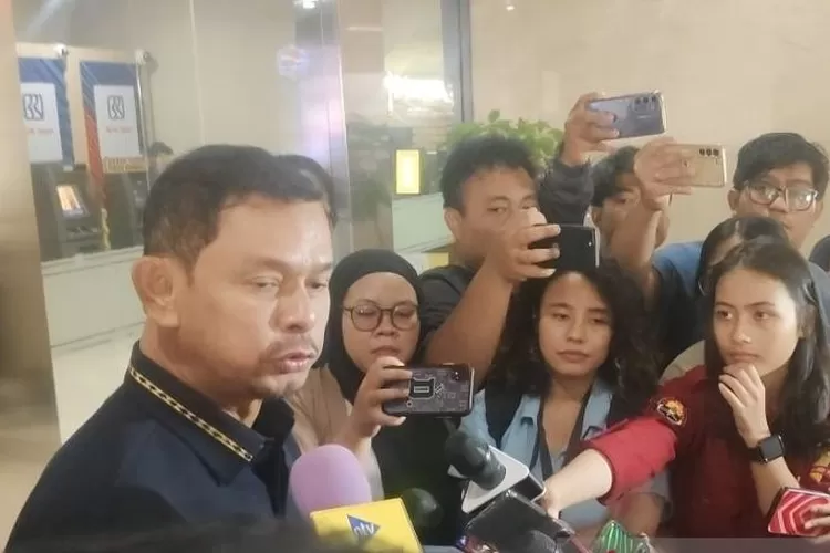 Direktur Tindak Pidana Narkoba (Dirtipidnarkoba) Bareskrim Polri Brigjen Pol. Mukti Juharsa berbicara dengan awak media di Gedung Bareskrim Polri, Jakarta, Kamis (28/11/2024).  (ANTARA/Nadia Putri Rahmani)