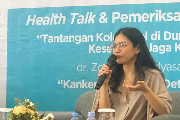 Dokter lulusan Universitas Indonesia, dr. Zoya Marie Adyasa, M.Res, dalam diskusi kesehatan yang digelar di Kantor Wisma ANTARA B, Jakarta Pusat, pada Rabu (12/2/2025).  (ANTARA/Sri Dewi Larasati)