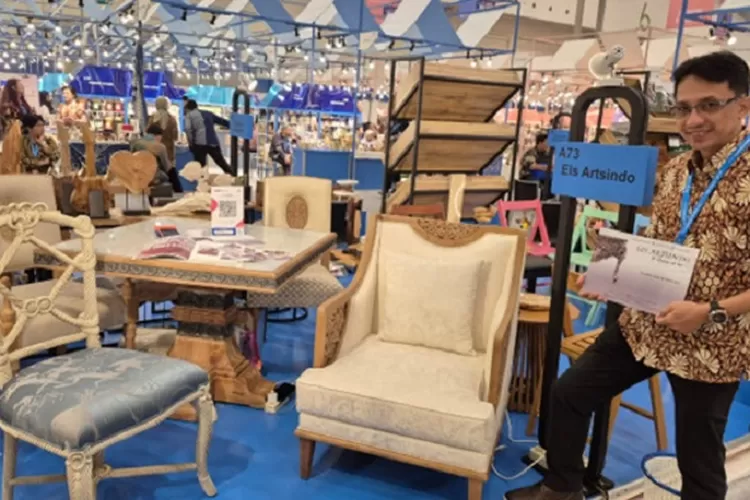 Els Artsindo produsen mebel dari Jepara yang mengikuti BRI UMKM EXPO(RT) 2025 tembus pasar global.  (Dok BRI)