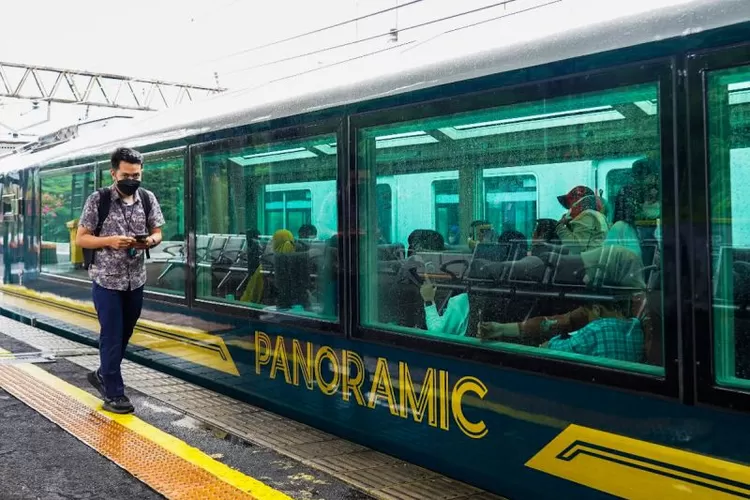 Ilustrasi. PT KAI catat pengguna layanan Kereta Panoramic tumbuh 34 persen per Januari hingga Mei 2025.  (ANTARA/HO-Humas KAI)