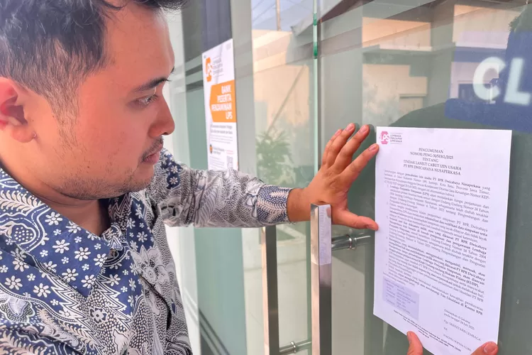 LPS menyiapkan proses pembayaran klaim penjaminan simpanan nasabah terkait penutupan PT BPR Dwicahaya Nusaperkasa atau Bank Cahaya di Kota Batu, Jawa Timur.  (Foto: Dok. Humas LPS)