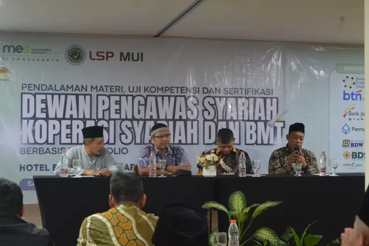 Program Pendalaman Materi, Uji Kompetensi, dan Sertifikasi Dewan Pengawas Syariah (DPS) Koperasi Syariah dan BMT Berbasis Portofolio digelar di Yogyakarta, 26&ndash;28 Juli 2025.  (Foto: Dok. Istimewa)