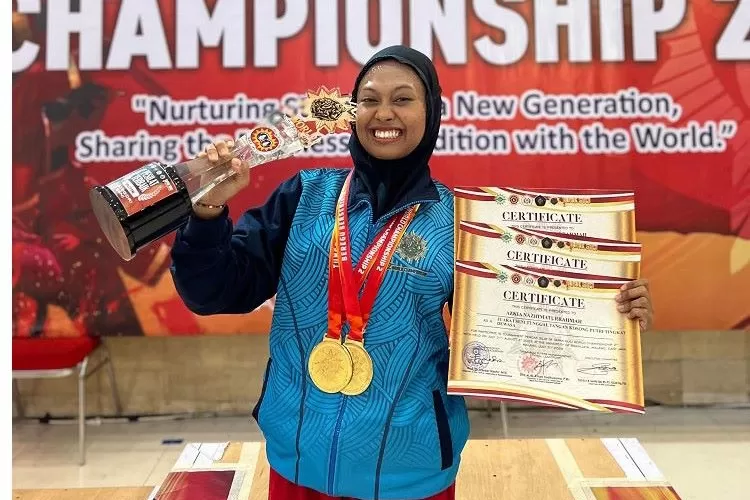 Adzkia N, murid Muallimaat Yogya berprestasi di Kejuaraan Tapak Suci World Championship 2025. (Dok. Pribadi)
