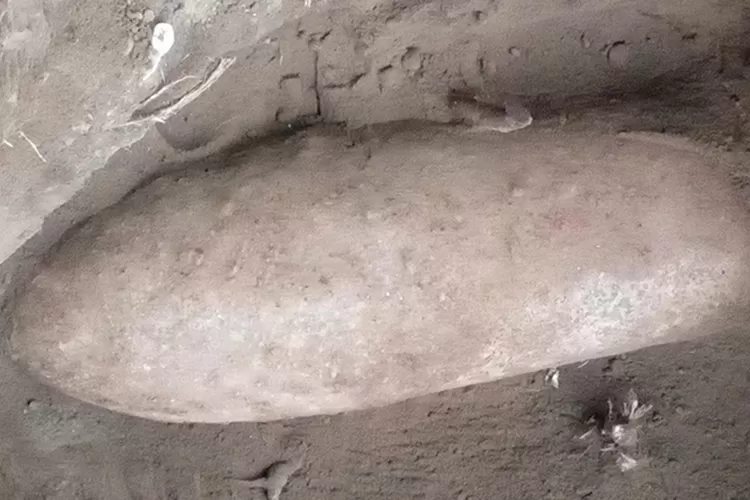 Mortir yang diledakkan Gegana Polda DIY. (Facebook/merapi news)