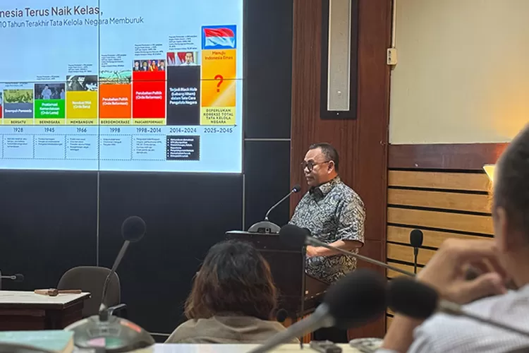 Rektor Universitas Harkat Negeri, Sudirman Said saat memberi kuliah umum di UKSW Salatiga.  (Dok )