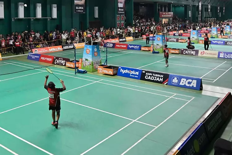 Suasana Audisi Umum PB Djarum 2025 di hari pertama tahap screening dengan sistem gugur, berlangsung di GOR Djarum Jati Kudus, Senin (8/9/2024).  (Dok PB Djarum)