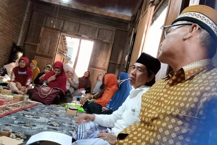 Pengajian rutin NgaSSo (Ngaji Sabtu Sore) di Alamo Homestay Nitiprayan, Kasihan, Bantul, Sabtu (27/9/2025).  (Foto: Dok. Istimewa)