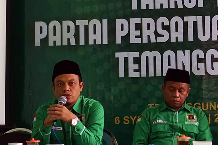 Ketua DPC PPP Temanggung Slamet Eko Wantoro dan Sekretaris DPC PPP Temanggung Ahmad Syarif Yahya. ( Dok)