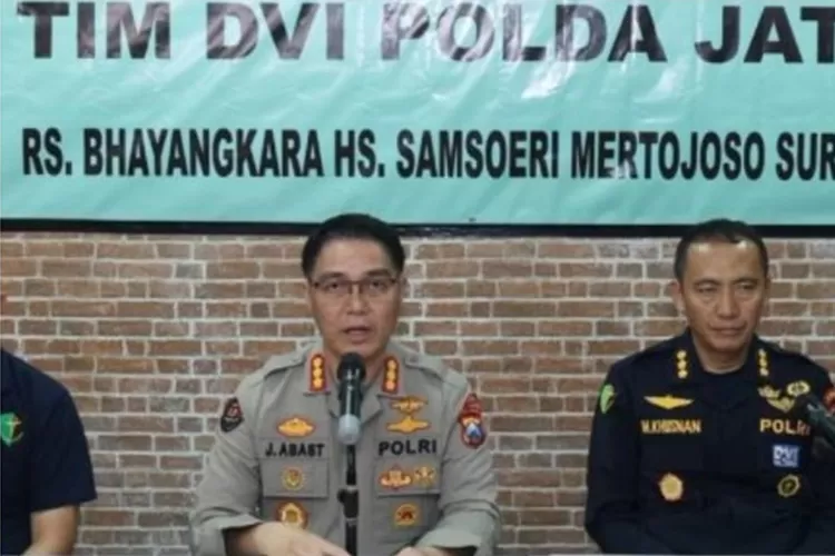 Polda Jatim naikkan proses penyidikan ambruknya Ponpes Al Khoziny. ( Instagram/humaspoldajatim)