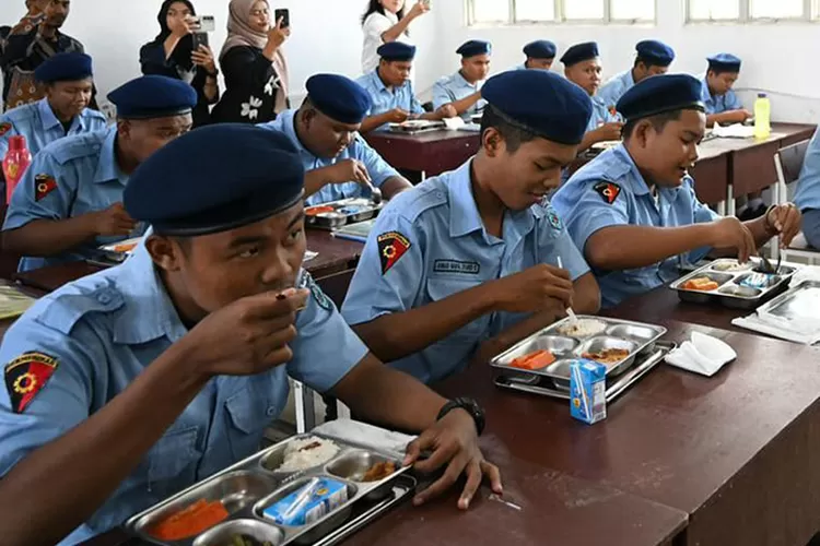 Komisi Pemberantasan Korupsi (KPK) ikut menyusun rekomendasi perbaikan tata kelola Program Makan Bergizi Gratis.  (setneg.go.id)