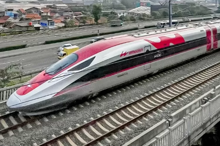 KPK buka suara mengenai mark up dana dalam isu proyek Whoosh.  (Instagram/keretacepat_id)