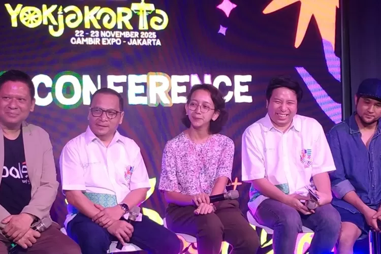 Konferensi pers festival musik Remember November 2025 di Bima Square, Sinduharjo, Ngaglik, Sleman. Senin (20/10).  (Foto: Koko Triarko)