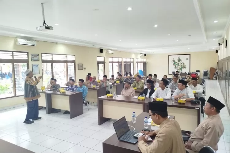 Suasana pelaksanaan sarasehan bertema Masjid Ramah Remaja dan Anak yang diinisiasi DMI Ranting Condongcatur Depok Sleman. (Foto: Dok.Panitia)