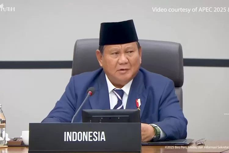 Presiden RI Prabowo Subianto berpidato saat APEC Economic Leaders&rsquo; Meeting (AELM) sesi ke-2 di Hwabaek International Convention Centre (HICO), Gyeongju, Korea Selatan, Sabtu (1/11/2025).  (ANTARA/HO-Sekretariat Presiden)