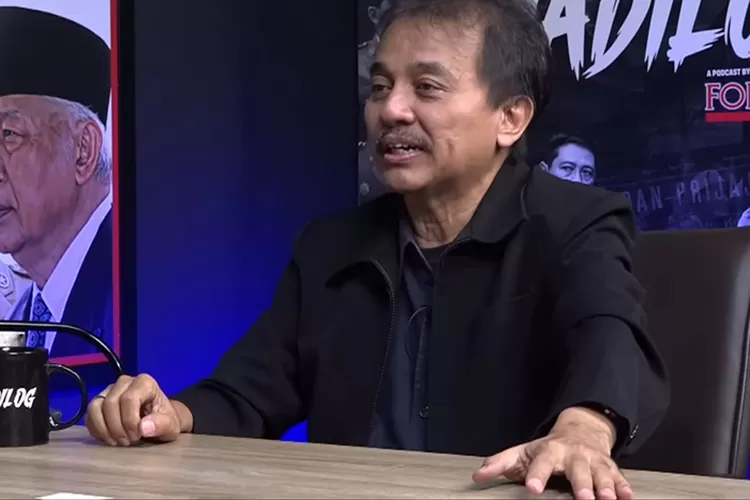 Masa pencekalan terhadap Roy Suryo dan tujuh tersangka lainnya resmi diperpanjang oleh Polda Metro Jaya.  (Tangkapan Layar YouTube Forum Keadilan TV)