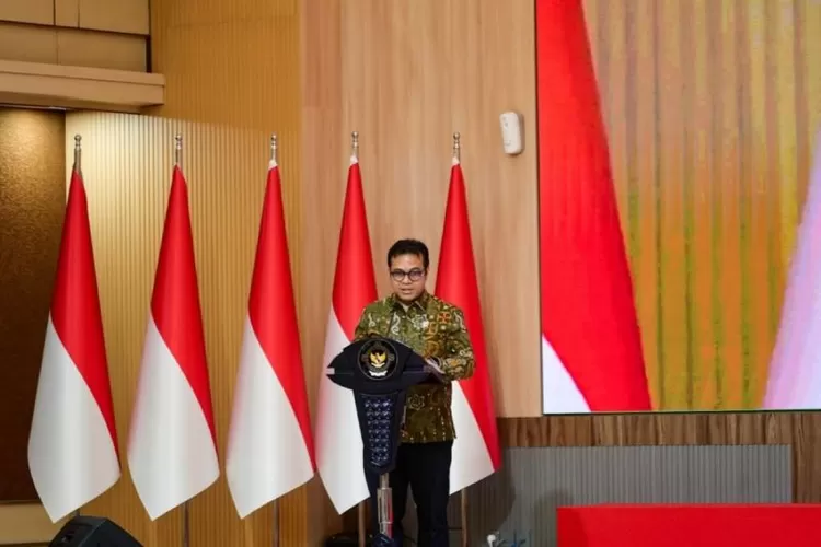 Wamenkomdigi Nezar Patria menyampaikan sambutannya dalam Seminar Peran Strategis Badan Pemeriksa Keuangan (BPK) di Kantor BPK, Jakarta Pusat, Selasa (25/11/2025).  (ANTARA/HO-Kementerian Komunikasi dan Digital)