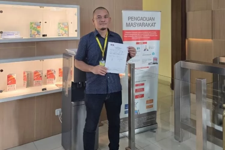 Jaringan Pergerakan Masyarakat Bawah (Jaga Marwah) resmi melaporkan Ketua Satgas BLBI, Rionald Silaban ke KPK atas dugaan praktik KKN.  (Dok. Jaga Marwah)