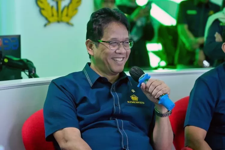 Mengintip kisah Menkeu Purbaya tentang pengalaman kerjanya sebagai insinyur lapangan sebelum menyelami dunia ekonomi.  (Instagram.com/@menkeuri)