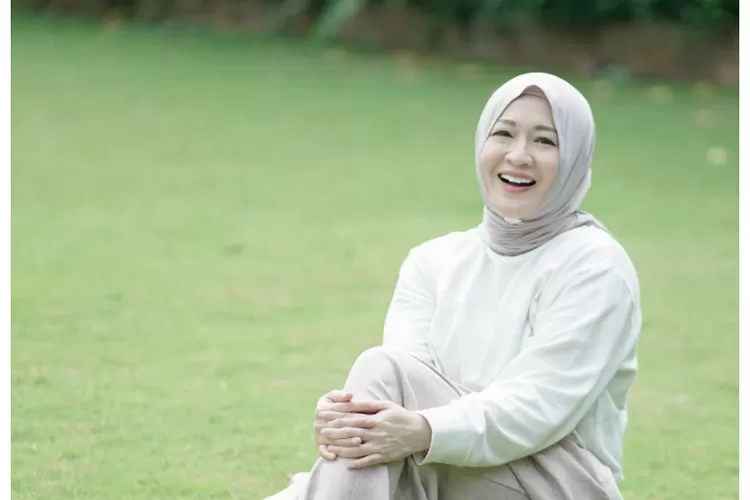 Okie Agustina Curhat Mobil Diambil dan Kewajiban Bulanan Tak Dipenuhi, Sindir Gunawan Dwi Cahyo (GenzDaily/dok: Instagram @okieagustina_)