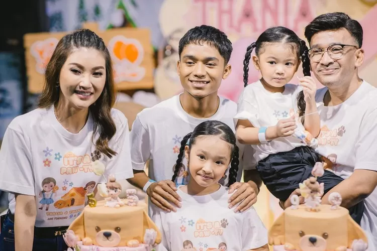 Layangkan Gugatan Cerai, Terbongkar 5 Sikap Ruben Onsu Kepada Sarwendah yang Jarang Diungkap Publik (GenzDaily/dok: Instagram @ruben_onsu)