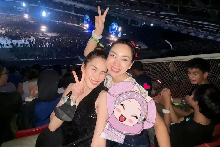 Ucapan Ulang Tahun dari Ayu Ting Ting untuk Hesti Purwadinata (GenzDaily/dok: Instagram @ayutingting92)