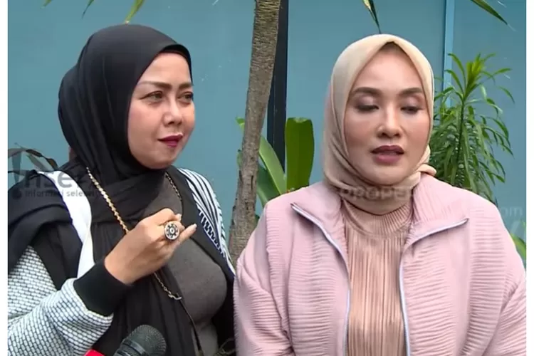 elma theana ungkap kekhawatiran sonny usai jalani operasi (GenzDaily/dok: YouTube @insert live)