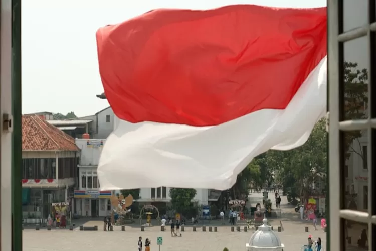 Keterlambatan rilis logo HUT RI ke-80 memicu kekhawatiran di kalangan pengrajin atribut. (GenzDaily/dok: unsplash/Fabio Verhorstert)