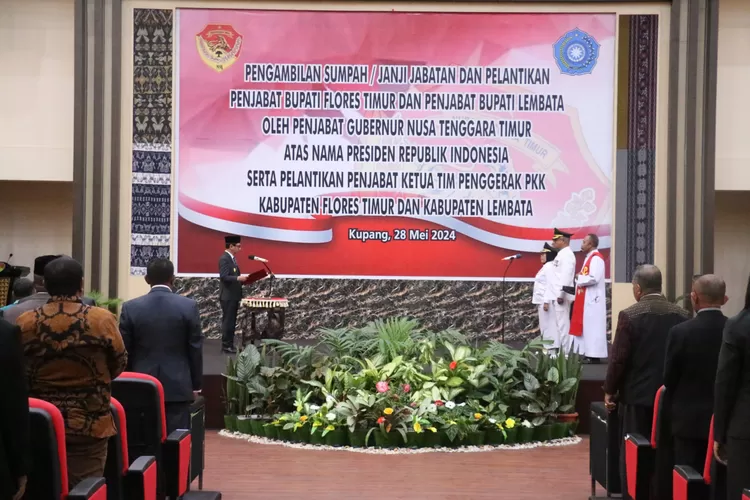 Lantik Penjabat Bupati Flores Timur Dan Lembata, Ayodhia Kalake Minta ...