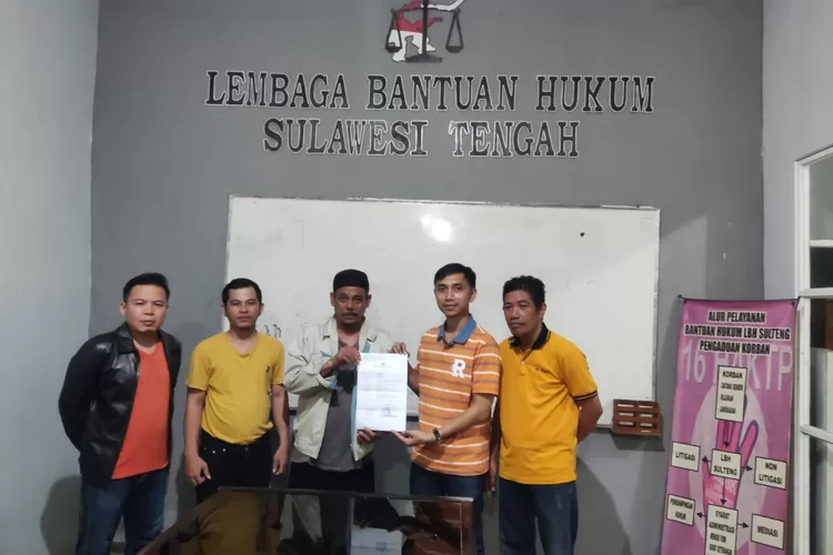 TIM Kuasa Hukum Syarifah Sida Aljufri, anak Guru Tua dari LBH Sulteng. Foto: dok pri 