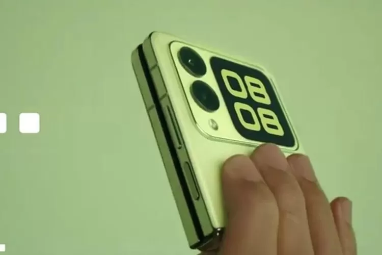 Huawei Nova Flip (Pinterest)