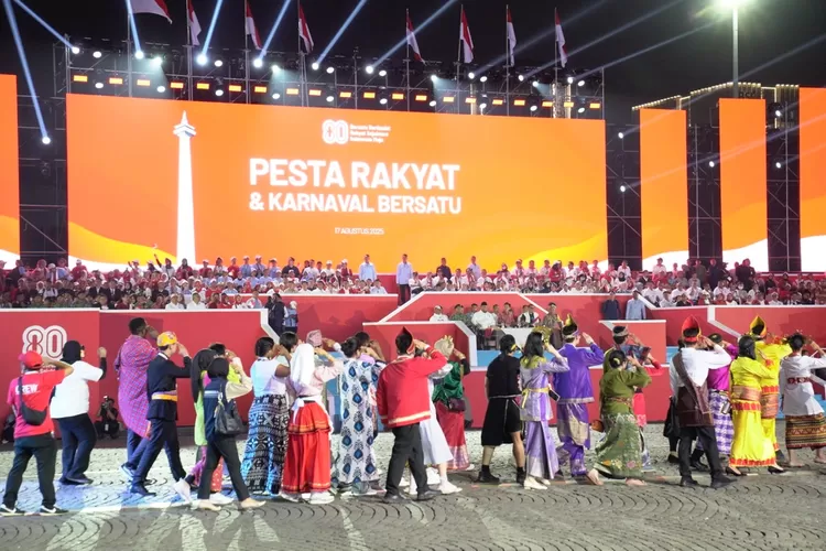 Pesta Rakyat Meriah di Monas Penuh Kebahagiaan (purwakartaonline.com)