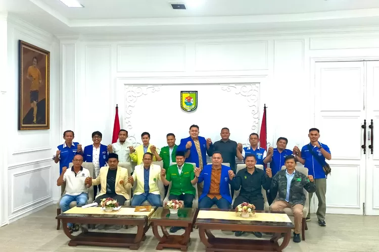 OKP Lintas Iman Sumut serukan damai, tolak anarkis, desak TNI-Polri persuasif dan DPRD dengar aspirasi rakyat. (purwakartaonline)