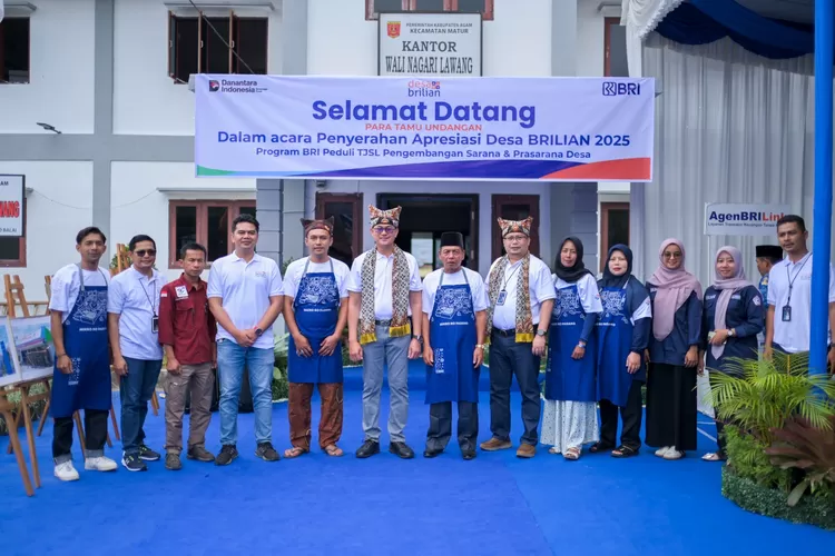 BRI beri penghargaan Desa BRILiaN 2024 di Nagari Lawang (Purwakartaonline.com)