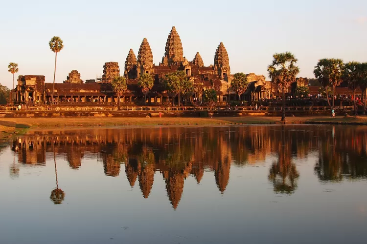 Terkenal dengan Julukan 'Negara Angkor Wat', Inilah 3 Tempat di Kamboja  yang Wajib Dikunjungi... - Jatim Network