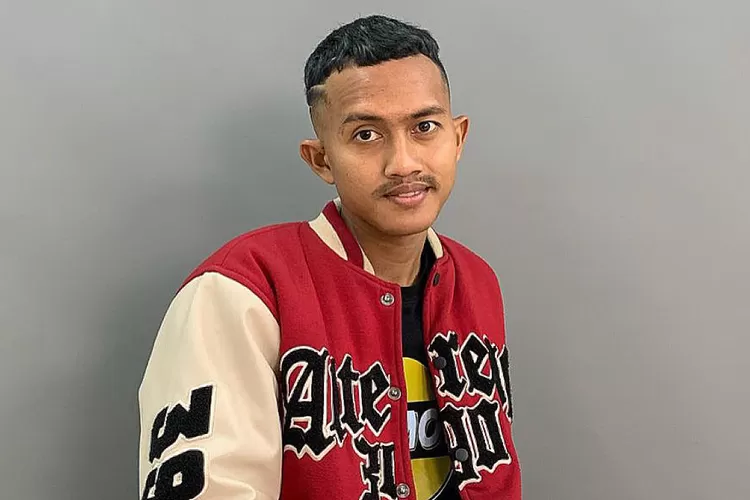 Galih Loss Umur Berapa? Inilah Profil Biodata Kreator TikTok Bekasi ...