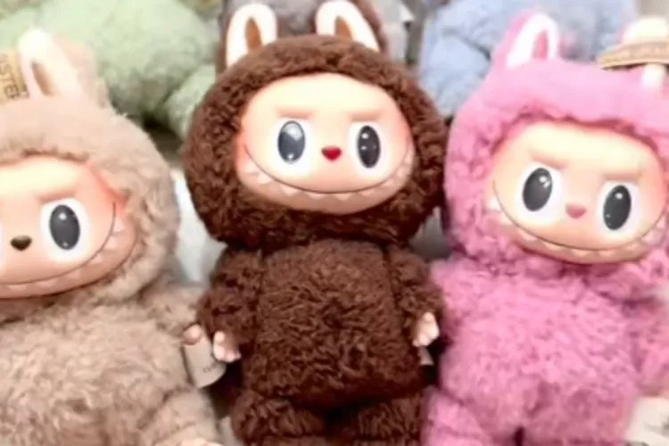 Ilsutrasi Labubu atau boneka viral yang kini jadi rebutan orang dewasa. (TikTok/@quinnjess_)
