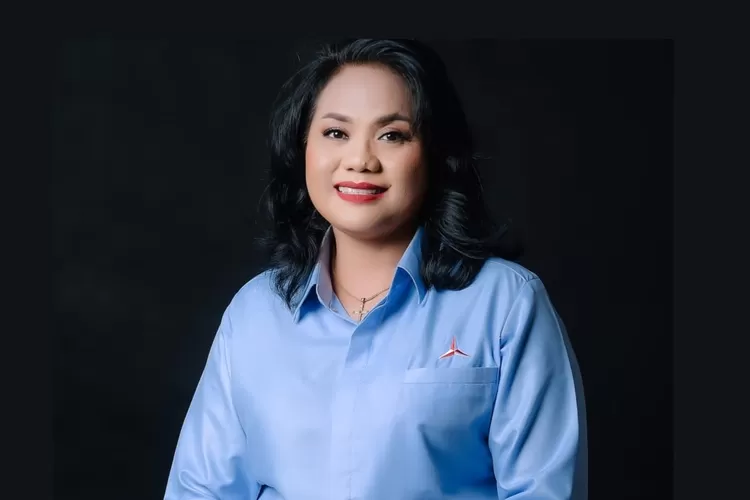 Potret Anita Jacoba Gah Anggota DPR Fraksi Partai Demokrat kritik pemain naturalisasi Timnas Indonesia  (Instagram.com/anitajacobagah_ajg)