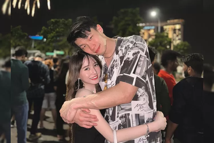 Potret Nita Vior dan Vincent Kosasih yang akan menikah di tengah viralnya video 15 menit 20 detik. (Instagram.com/nitavior.)