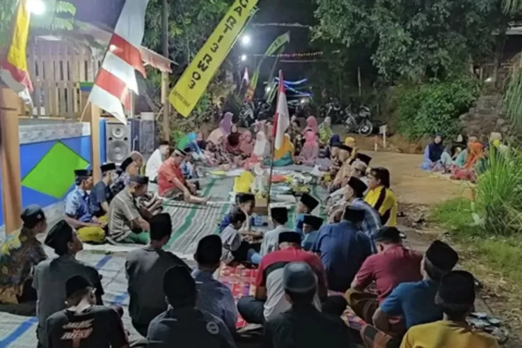 Susunan Acara Dan Teks Naskah Mc Malam Tirakatan 17 Agustus 2023 Hut Ri 78 Di Kampung Dan 1054