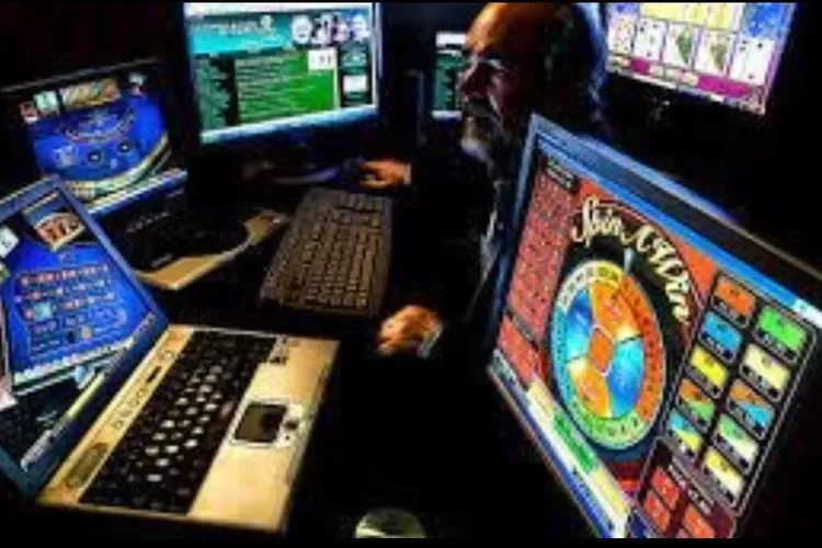 Indonesia mengalami darurat judi online s etelah ditemukan 4 juta situs judi online menyusup di situs pemerintah.