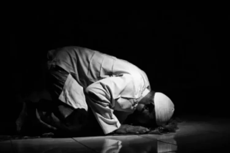 Perbanyaklah shalat tahajud agar hidup semakin tenang (instagram)