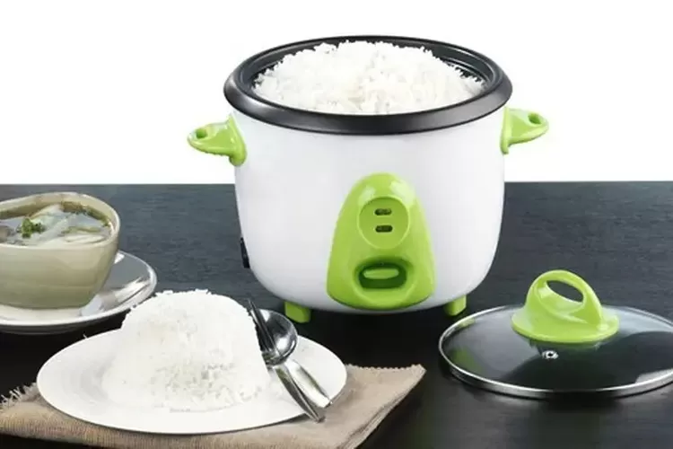 Ilustasi. Program bagi-bagi rice cooker gratis dari pemerintah melalui Kementerian ESDM sudah dimulai.  Simak syarat dan cara mendapatkannya. 