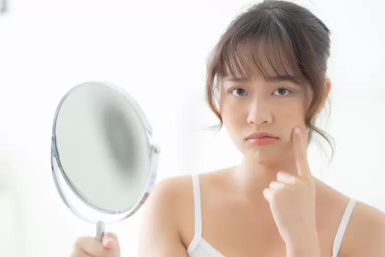 Ilustrasi. Bruntusan menyebabkan Gen Z kesal dan tidak percaya dini. 