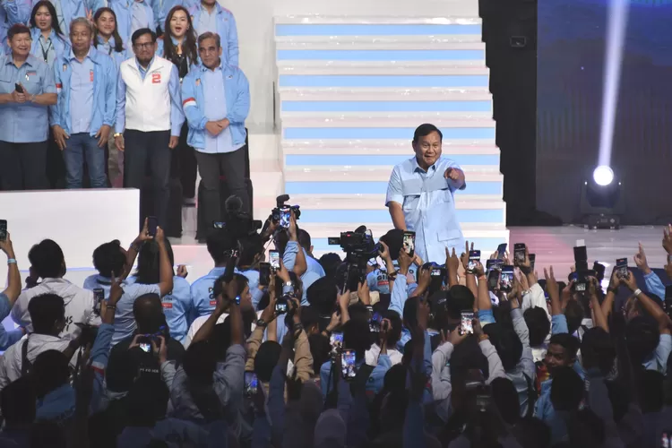 Prabowo saat memberi sambutan dalam agenda Suara Muda Indonesia untuk Prabowo Gibran di Jakarta Convention Center (JCC) Senayan, Jakarta, Sabtu (27/1/2024).