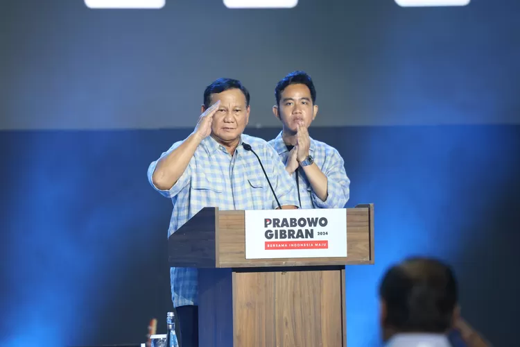 Prabowo Subianto, capres nomor urut dua mengatakan bahwa hasil quick count yang menunjukkan kemenangan satu putaran patut disyukuri tetapi harus tetap rendah hati dan menunggu hasil resmi dari KPU.